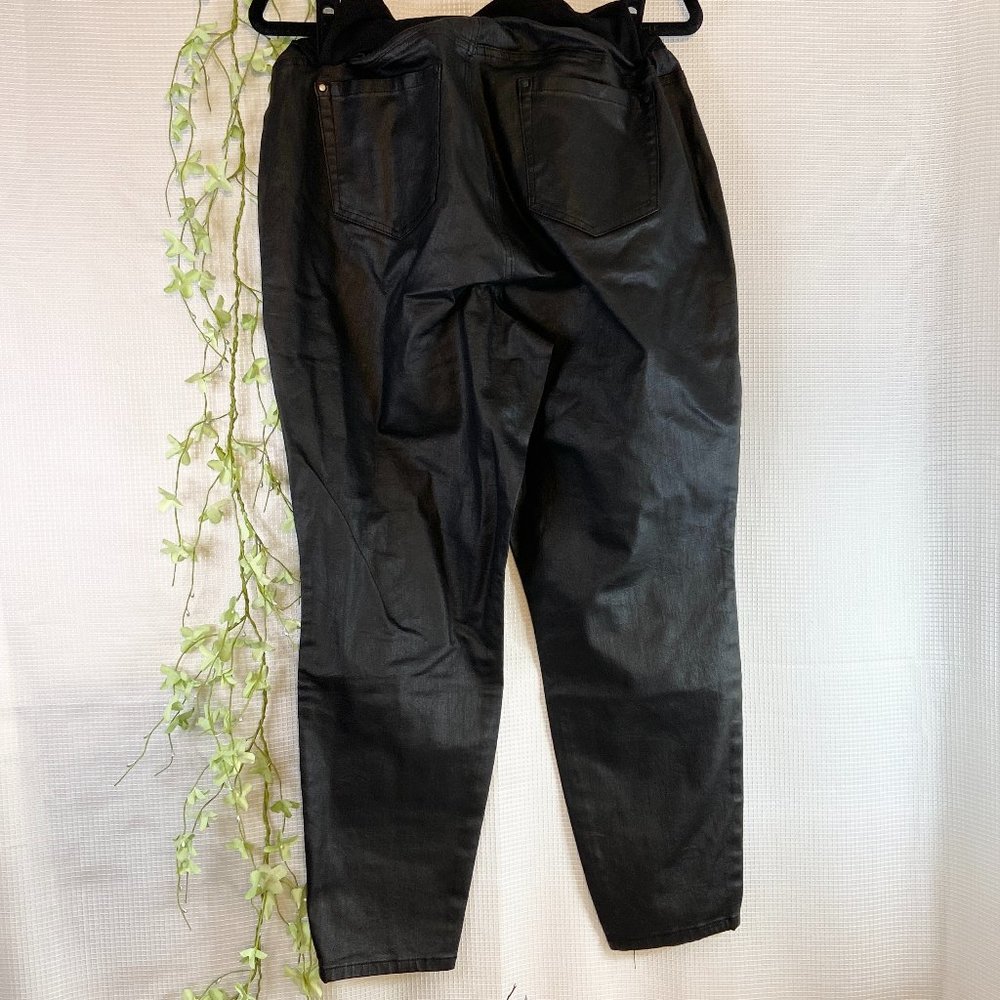 Motherhood Plus Size Indigo Blue Coated Skinny Leg Ankle Pant Black 1X - Picture 6 of 13